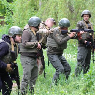 Національний спротив.