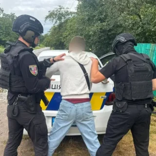 Отримав 3 роки позбавлення волі.