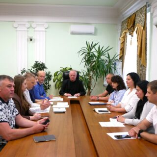 Компенсація по кредитах.