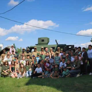 Юнати зустрілися з військовими.