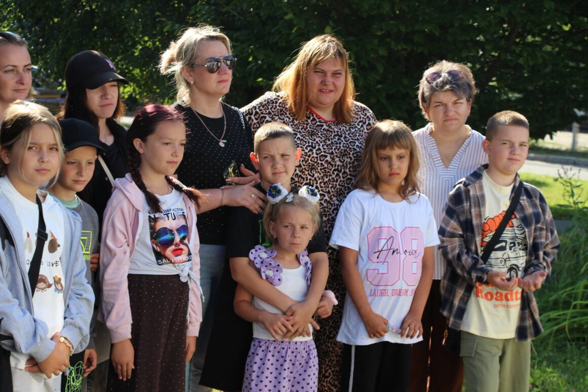 Діти загиблих та зниклих безвісти Захисників з Вінниччини поїхали на відпочинок у Карпати