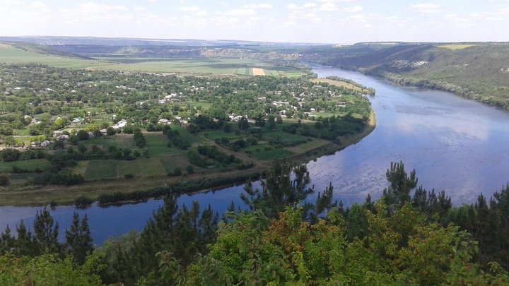 Житель Вінниччини ледь не потонув у Дністрі, нелегально долаючи кордон