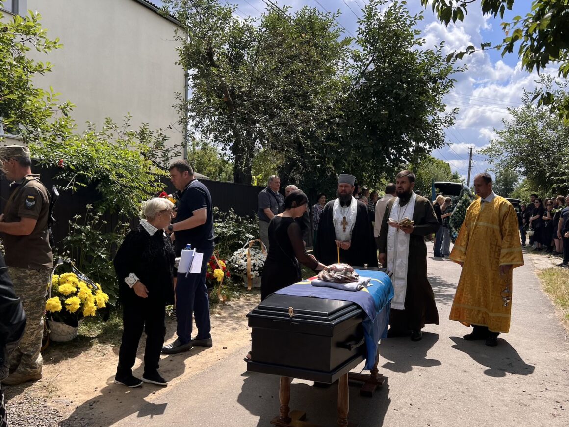 У Вінниці попрощалися з Ігорем Ходжаніязовим – воїном, поетом і дослідником традиційної культури