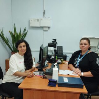 Набула українського громадянства.