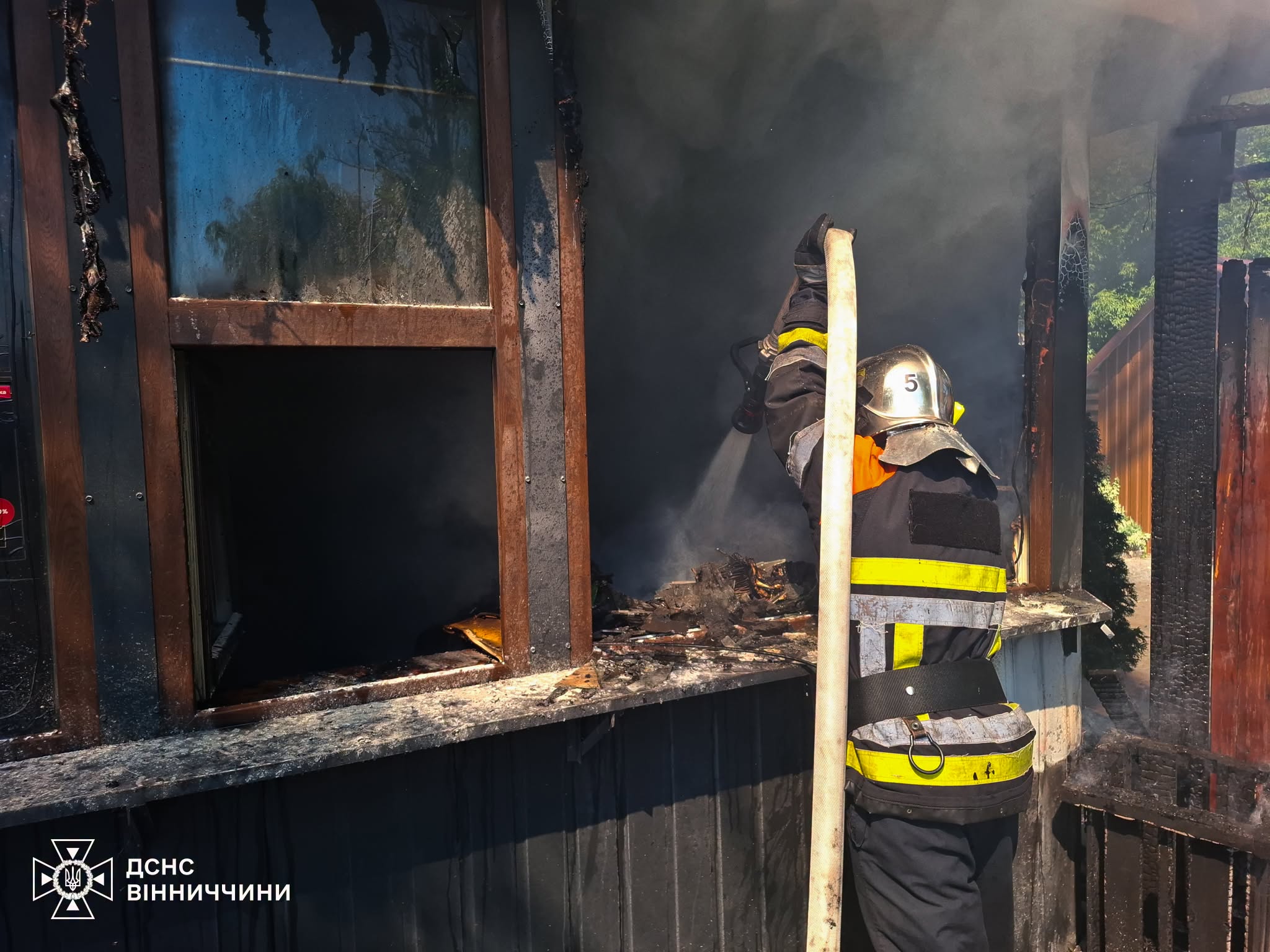 Дванадцять пожеж сталися у Вінницькій області