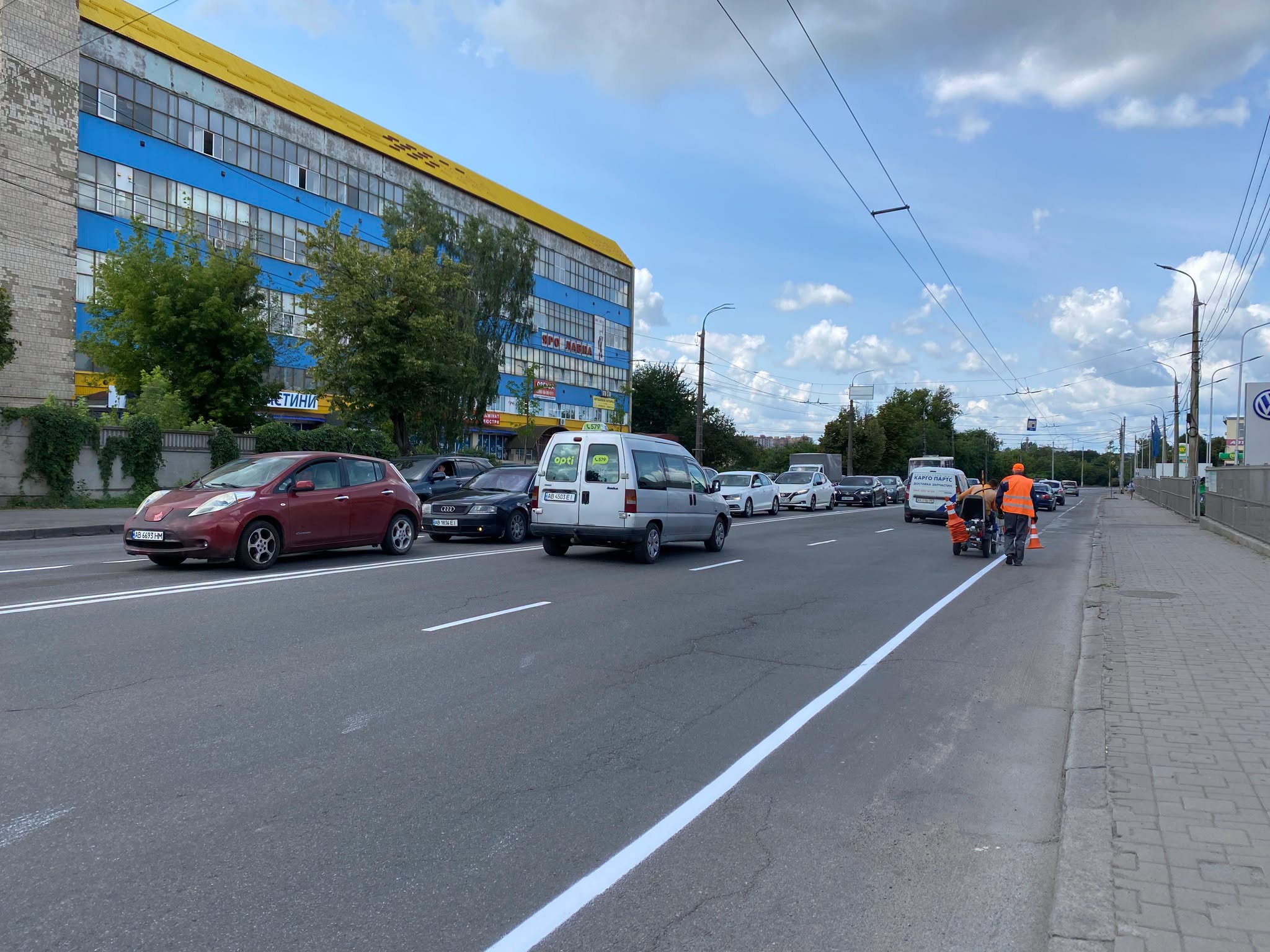 У Вінниці на Немирівському шосе оновили дорожню розмітку