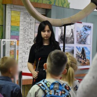 Діти отримали подарунки до 1 вересня.