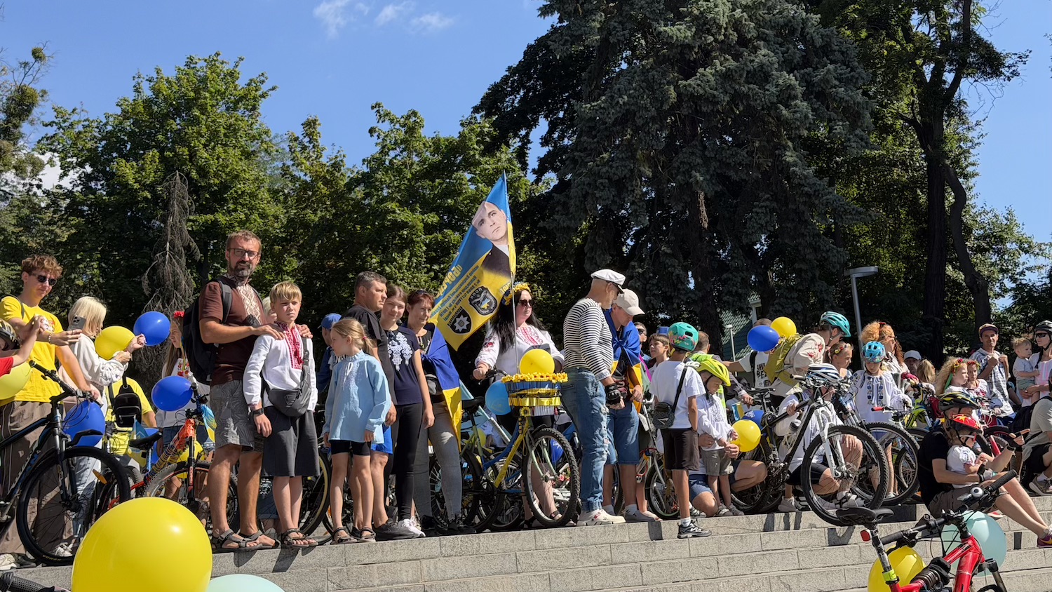 У Вінниці вперше з 2022 року провели велопарад «Вишиванка»