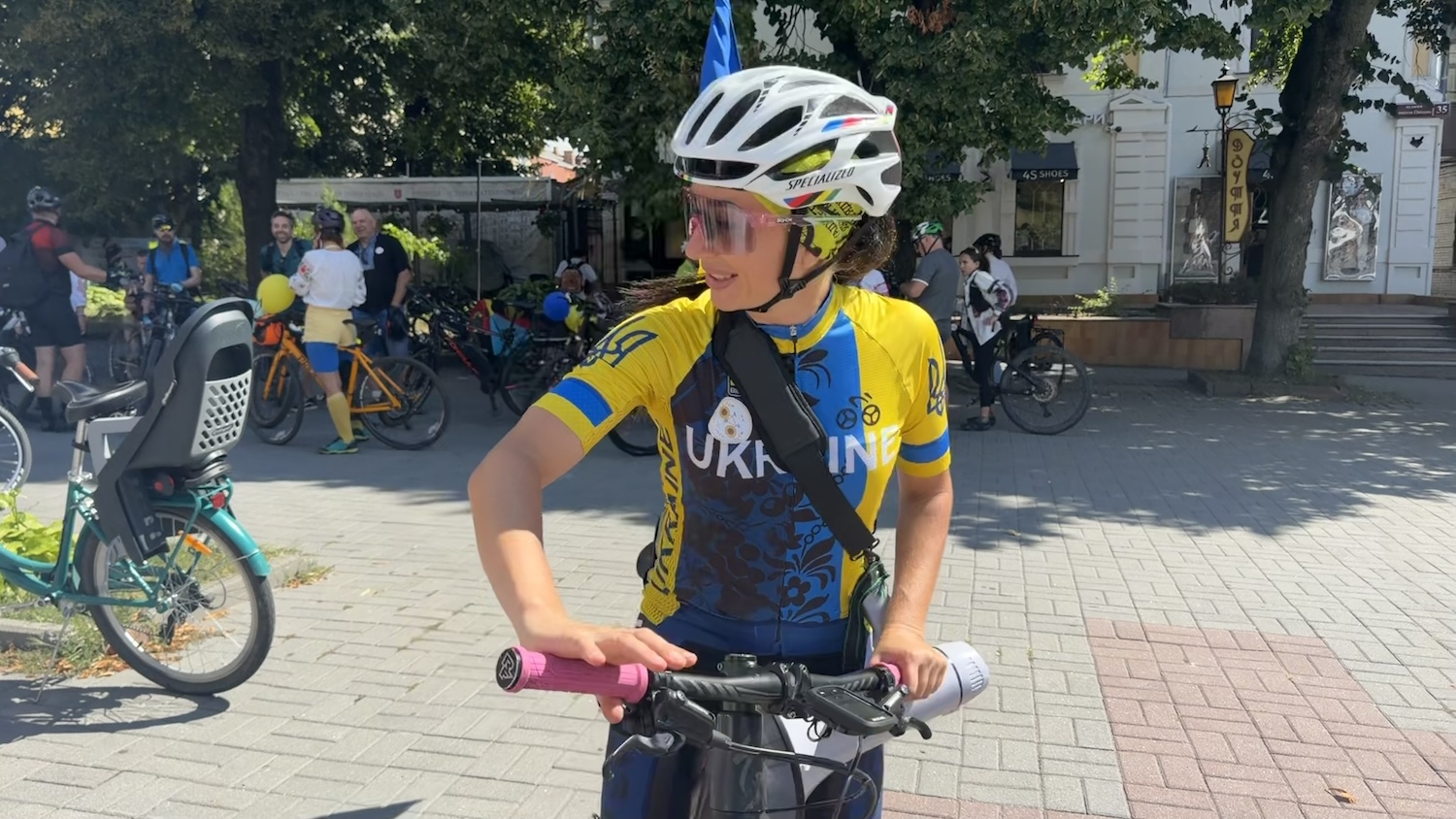У Вінниці вперше з 2022 року провели велопарад «Вишиванка»