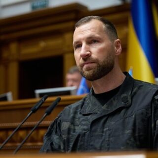 Євгеній Хмара.