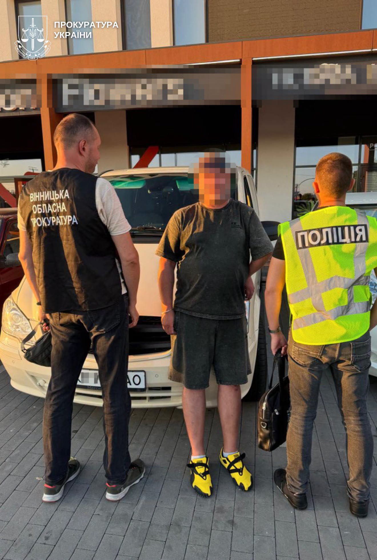 У Вінниці затримали киянина, який за $8000 організовував незаконний перетин кордону