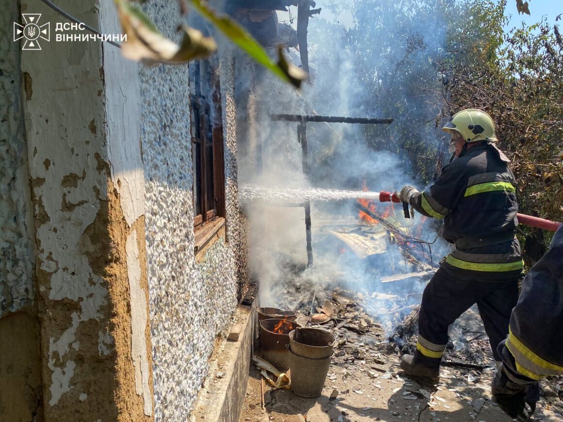 На Вінниччині коротке замикання стало причиною двох пожеж