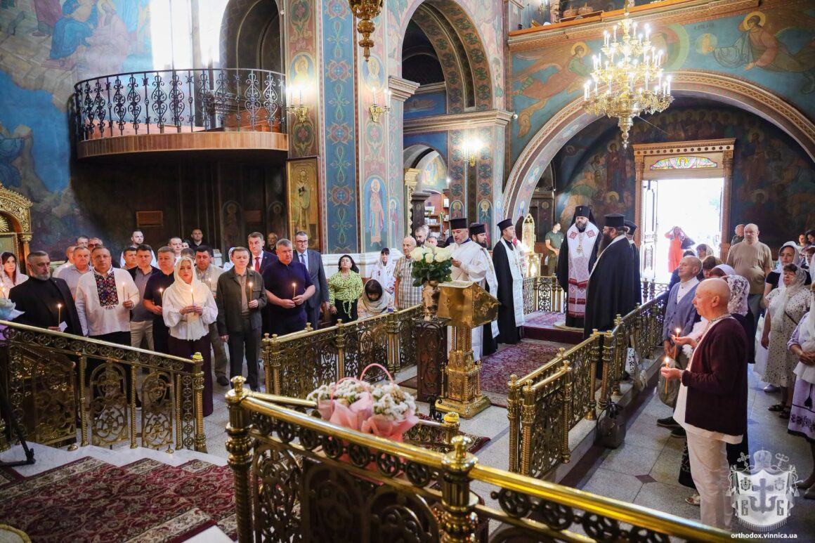 У вінницькому кафедральному соборі молилися за Україну