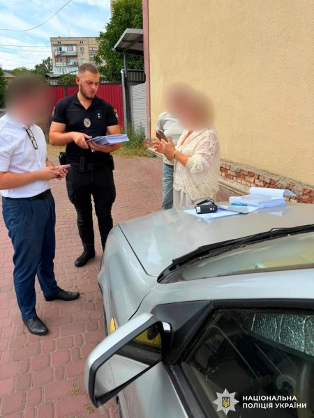 У Могилів-Подільському повідомили про підозру екс-керівнику державного підприємства та його дружині-підприємиці