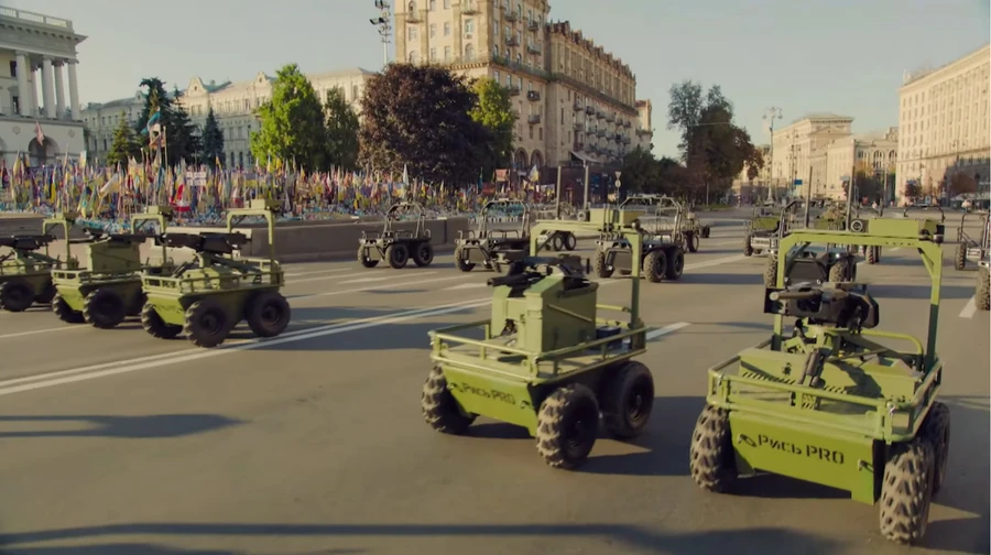 У Києві провели парад дронів та НРК