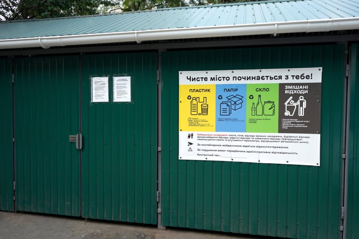 Вінничани зі 120 багатоповерхівок долучилися до роздільного збору сміття