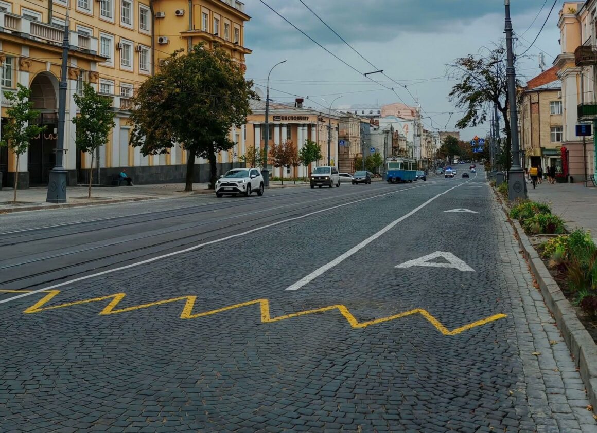 У Вінниці на Соборній змінили організацію дорожнього руху на користь громадського транспорту