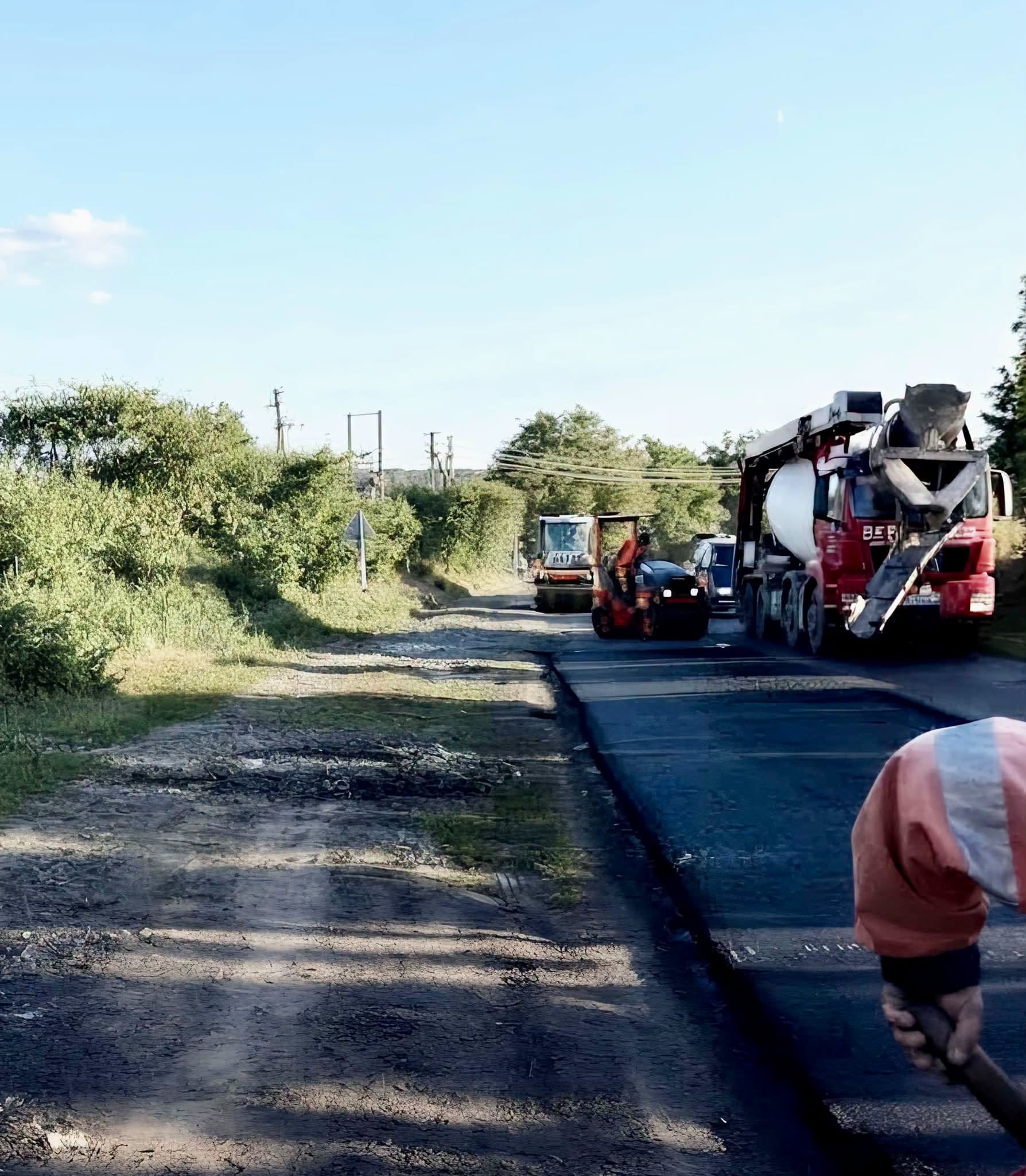 Дорогу на Вінниччині відновлюють за фінансової участі держави, громади та бізнесу