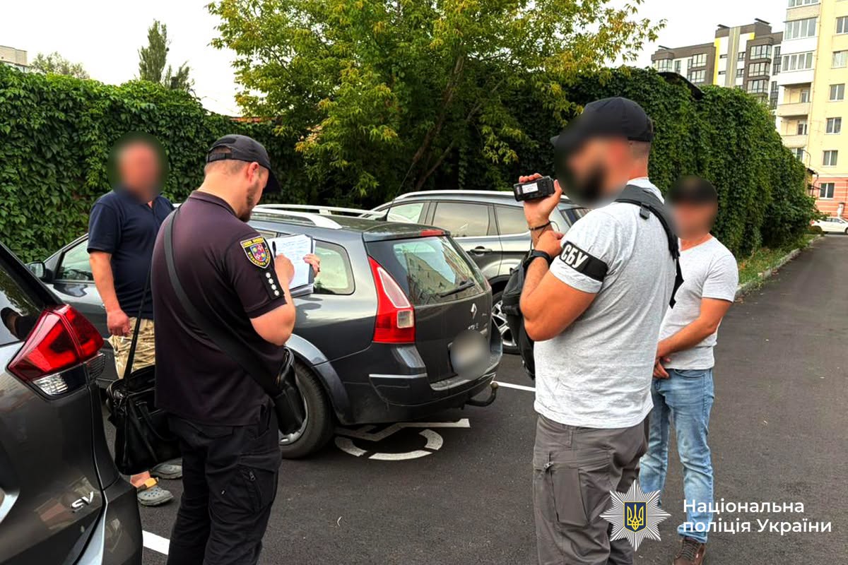 У Вінницькому районі викрили посадовця, який вимахав 25 тис. грн хабаря від фермера