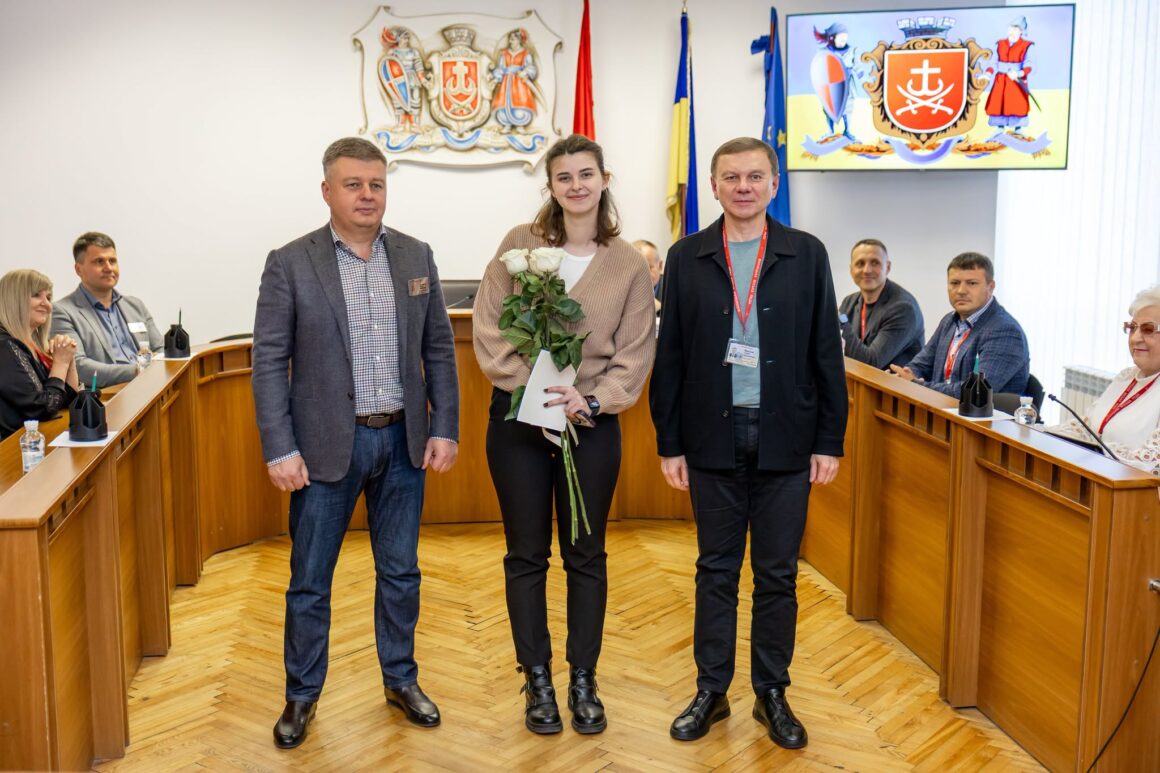 У Вінниці привітали родину, в якої народився малюк на День міста