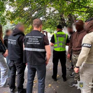 Затримали зловмисників.