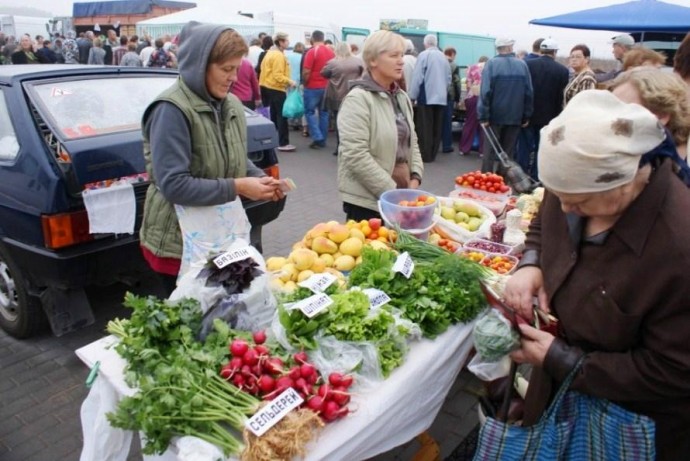Від трьох до шести тисяч планують витратити вінничани на зимові заготовки. Відео