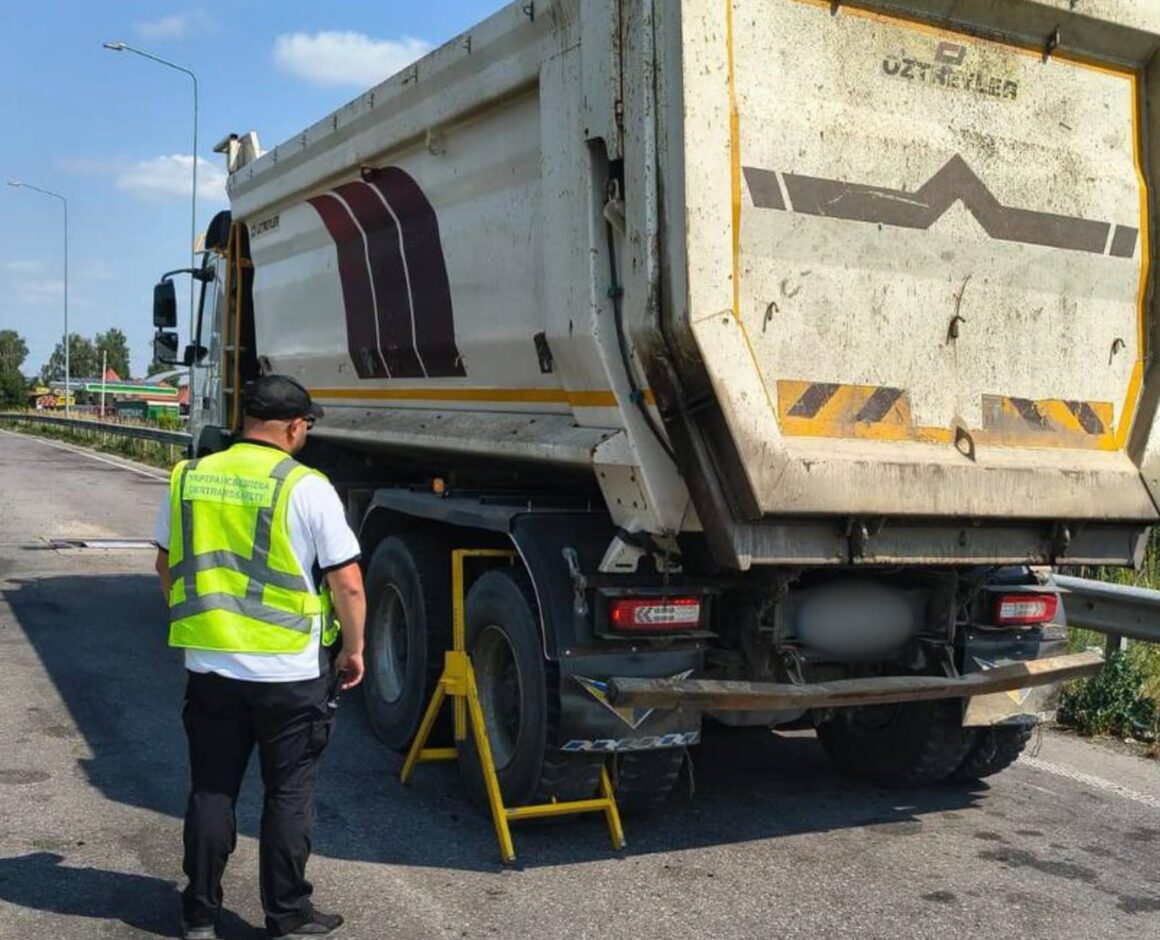 У Вінницькій області в серпні зафіксували 71 порушення щодо вантажних перевезень