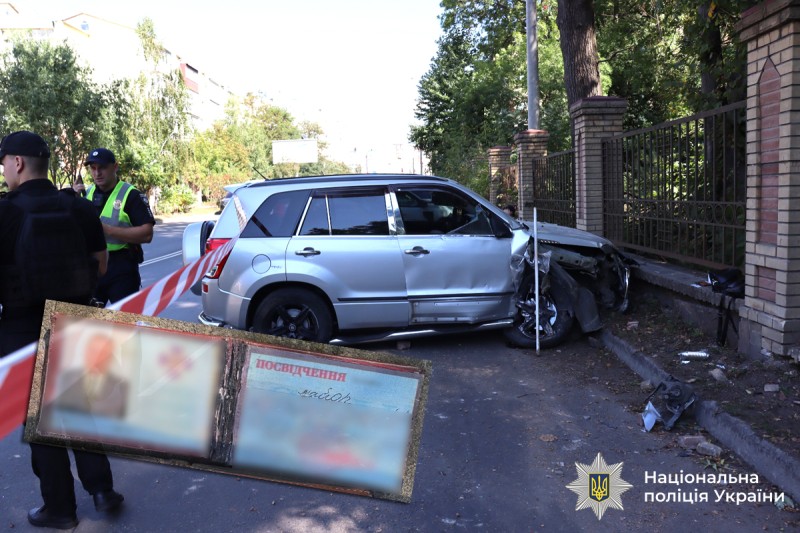 У Вінниці чоловік, що скоїв ДТП, показав поліцейським «липове» посвідчення