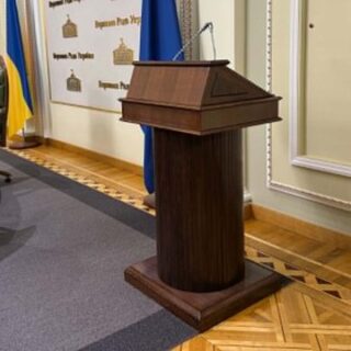 Укриття у парламенті.