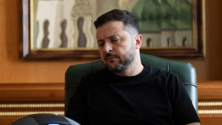 Зеленський: РФ протягом останніх тижнів двічі цілилась у літак із ним в Молдові