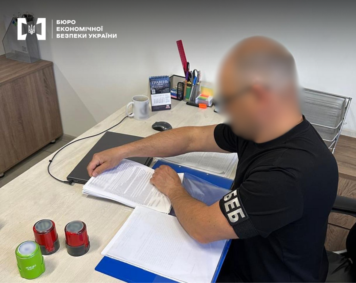 Вінницькі детективи БЕБ викрили податкову схему на виробництві м’ясної продукції
