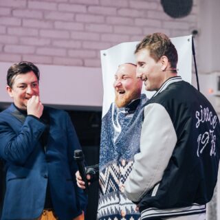 Бампер і Сус.