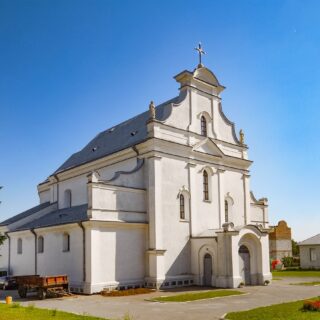 Екскурсії.
