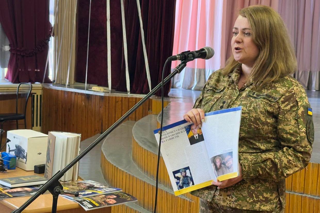 Вінницькі гвардійці провели «Урок мужності» для молоді