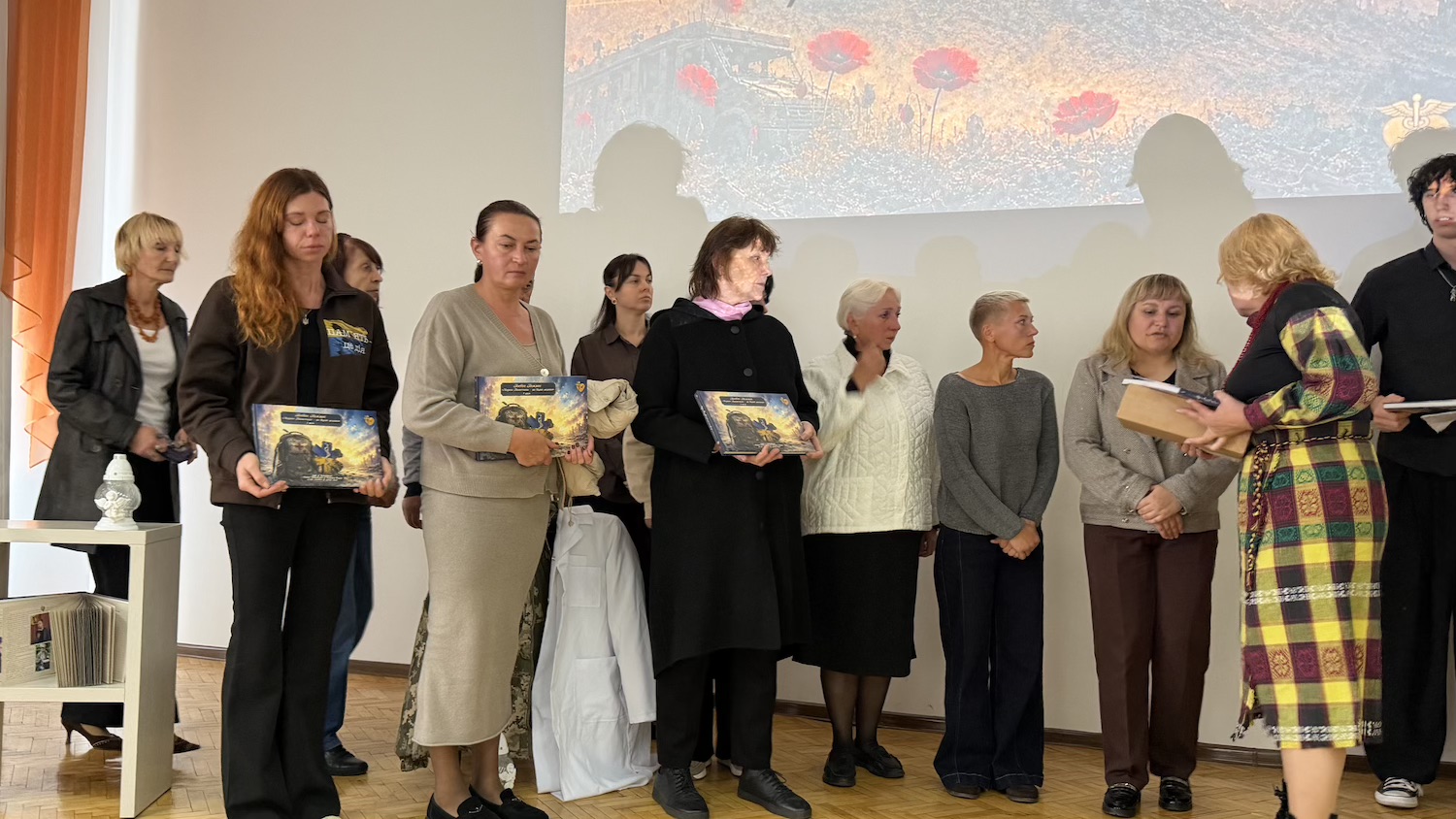 У Вінниці презентували Книгу Пам’яті про медиків, які загинули, рятуючи інших