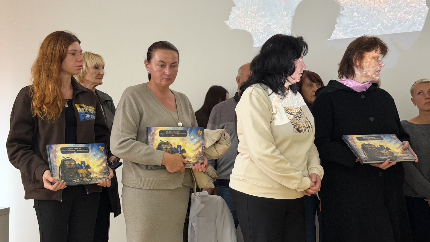 У Вінниці презентували Книгу Пам’яті про медиків, які загинули, рятуючи інших