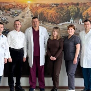 Виписали поранену.