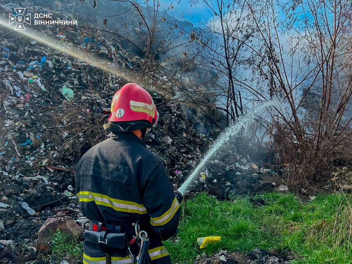 Чотири пожежі за добу ліквідували на Вінниччині