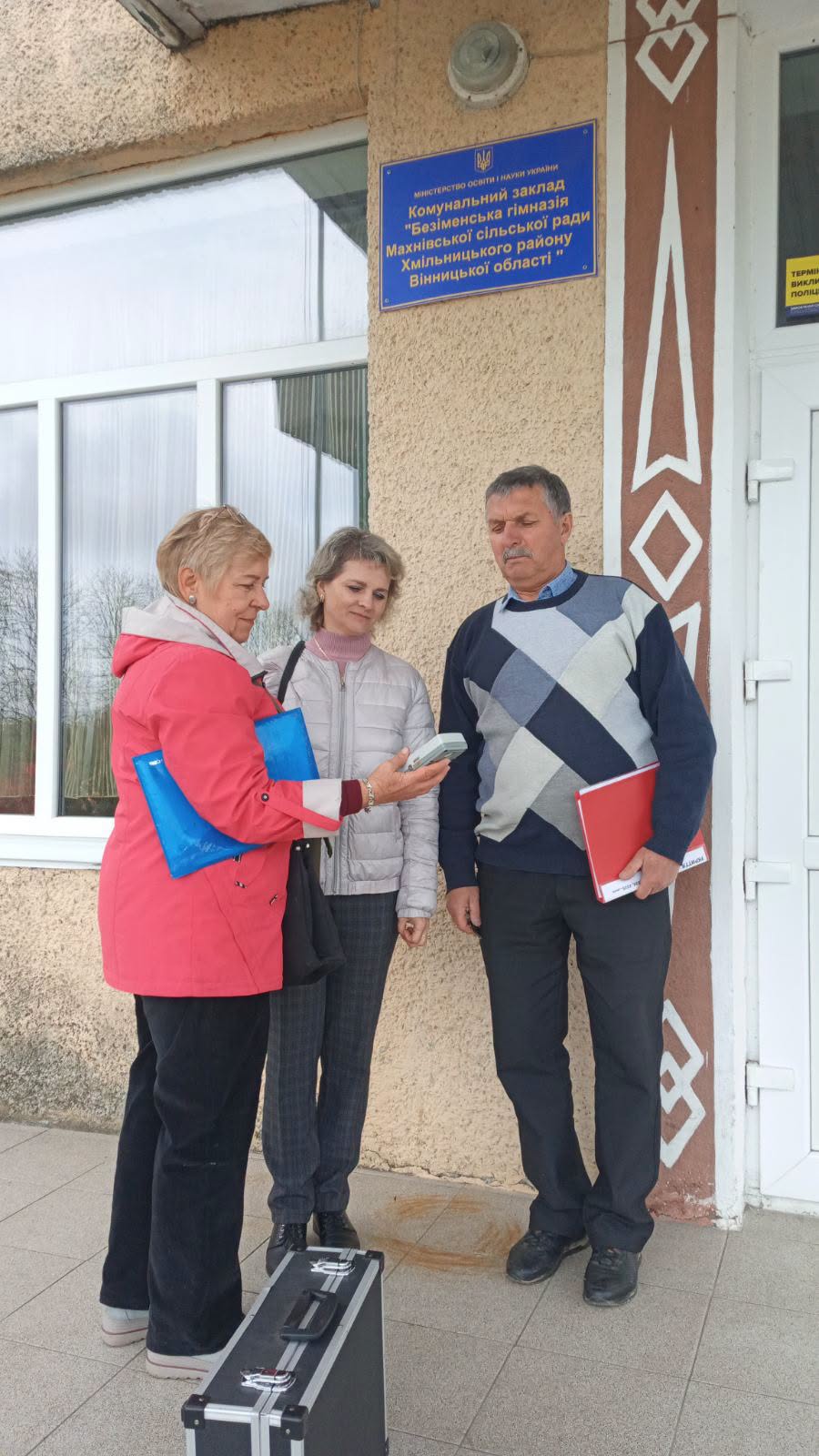Фахівці перевіряли якість повітря в укриттях у Хмільницькому районі
