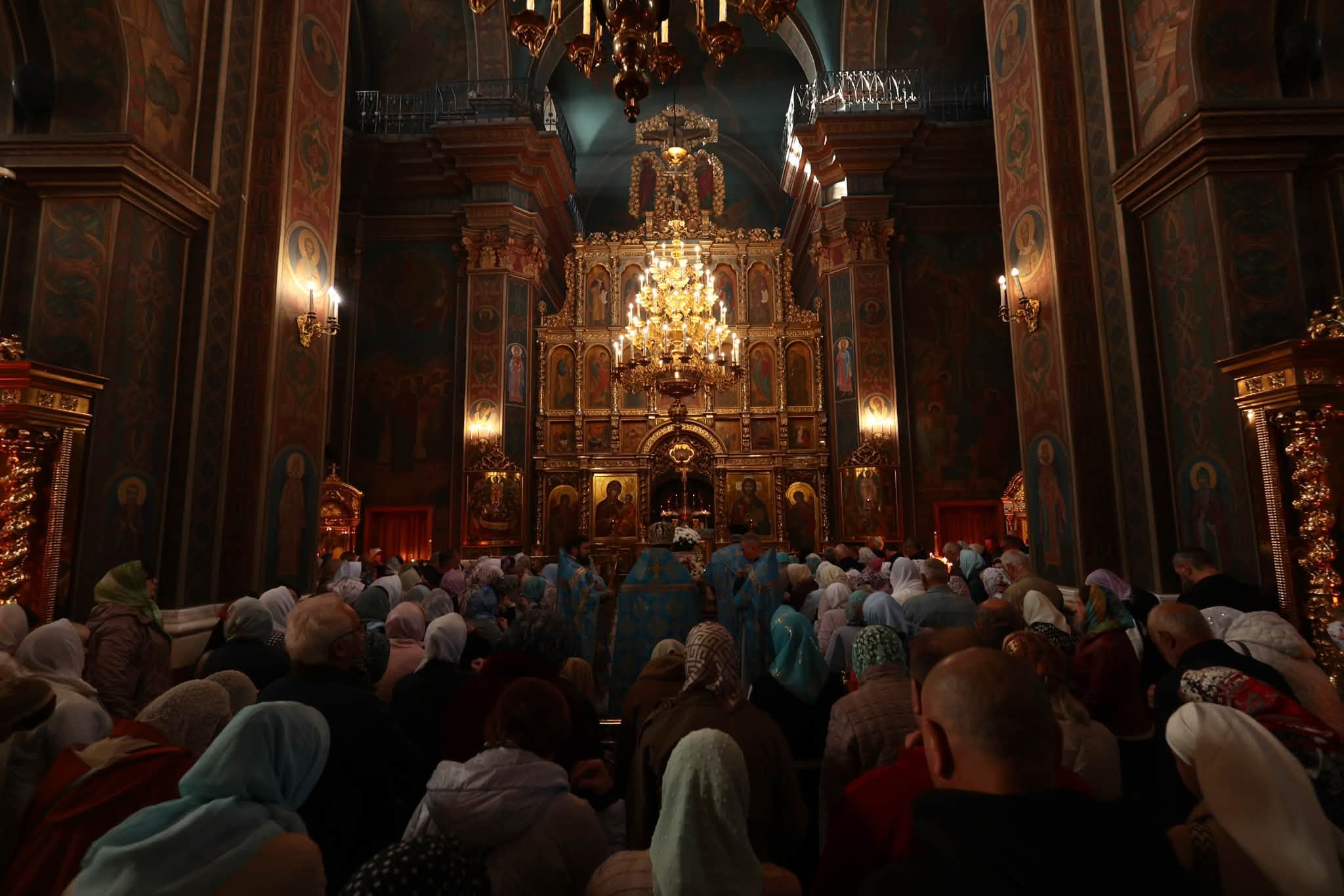 У Вінниці вшанували Захисників та Захисниць, відзначили день Покрови та козацтва