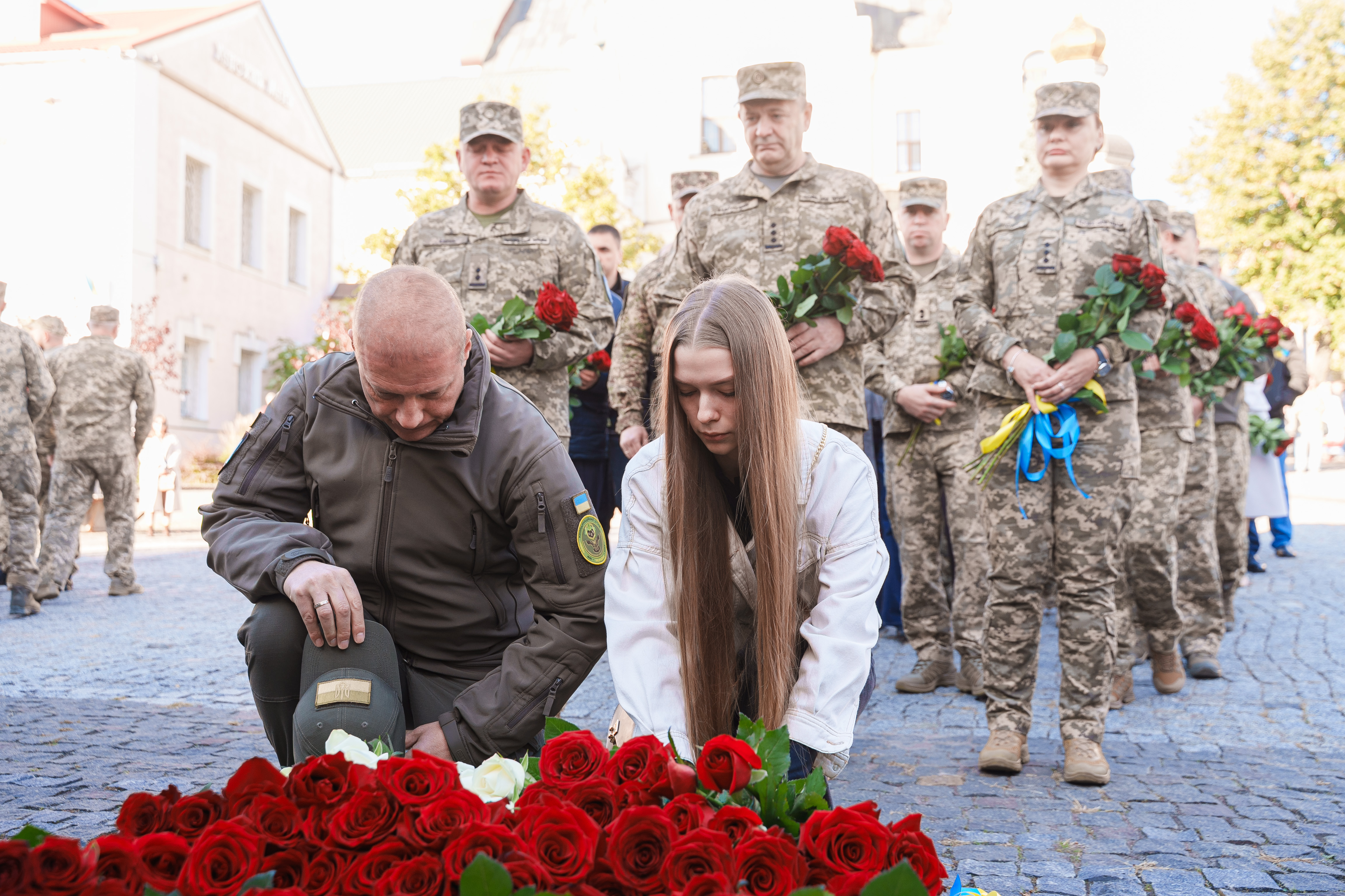У Вінниці вшанували Захисників та Захисниць, відзначили день Покрови та козацтва